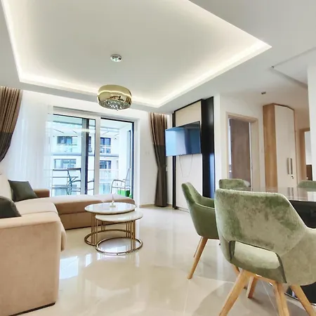 Royal Liberty Apartment *